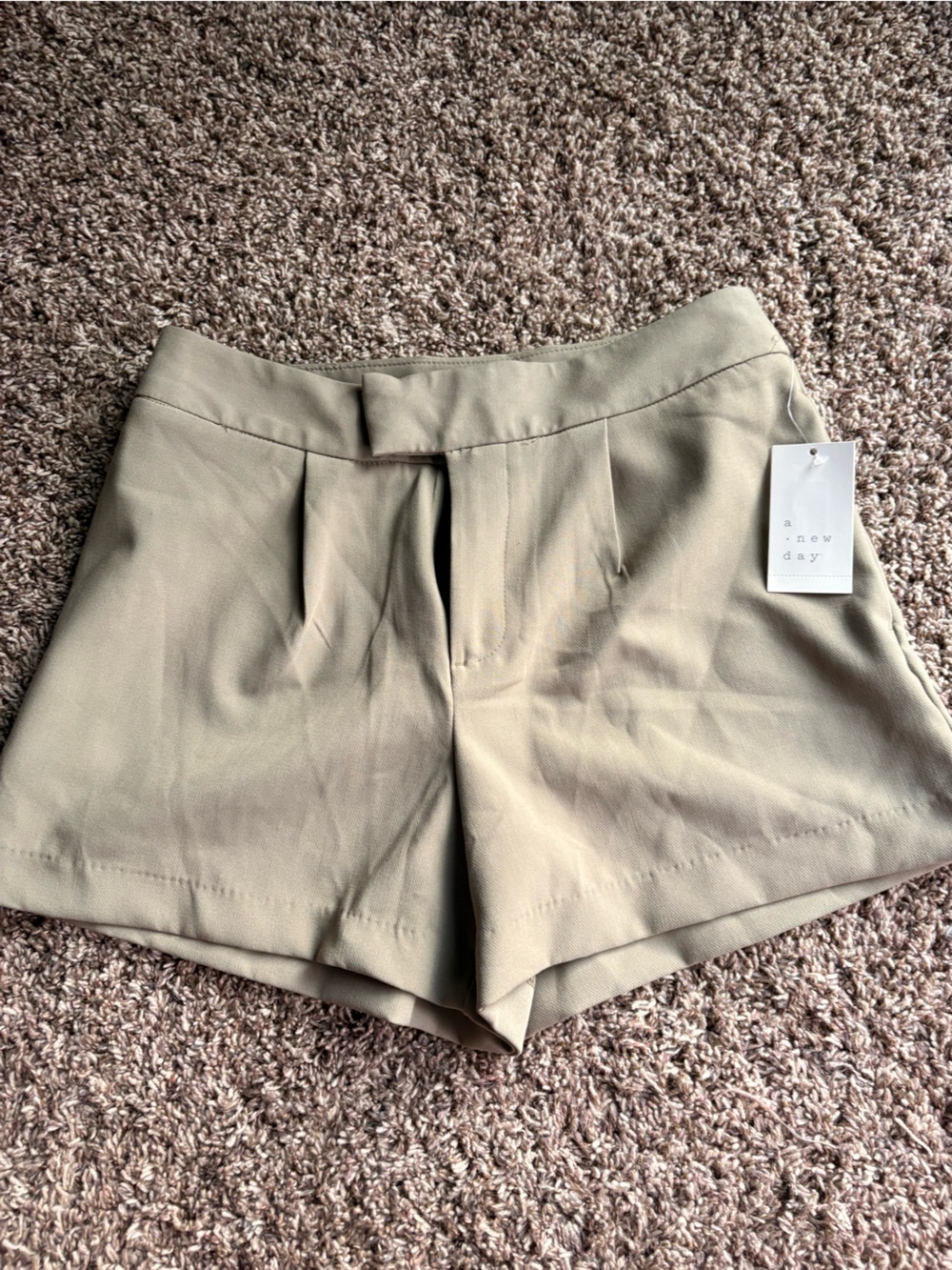 a new day soft olive color Tailored Women’s Shorts size 8